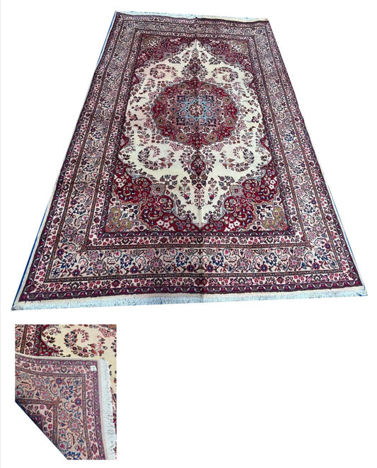 The Art of Persian Weaving: A Masterpiece for Your Home