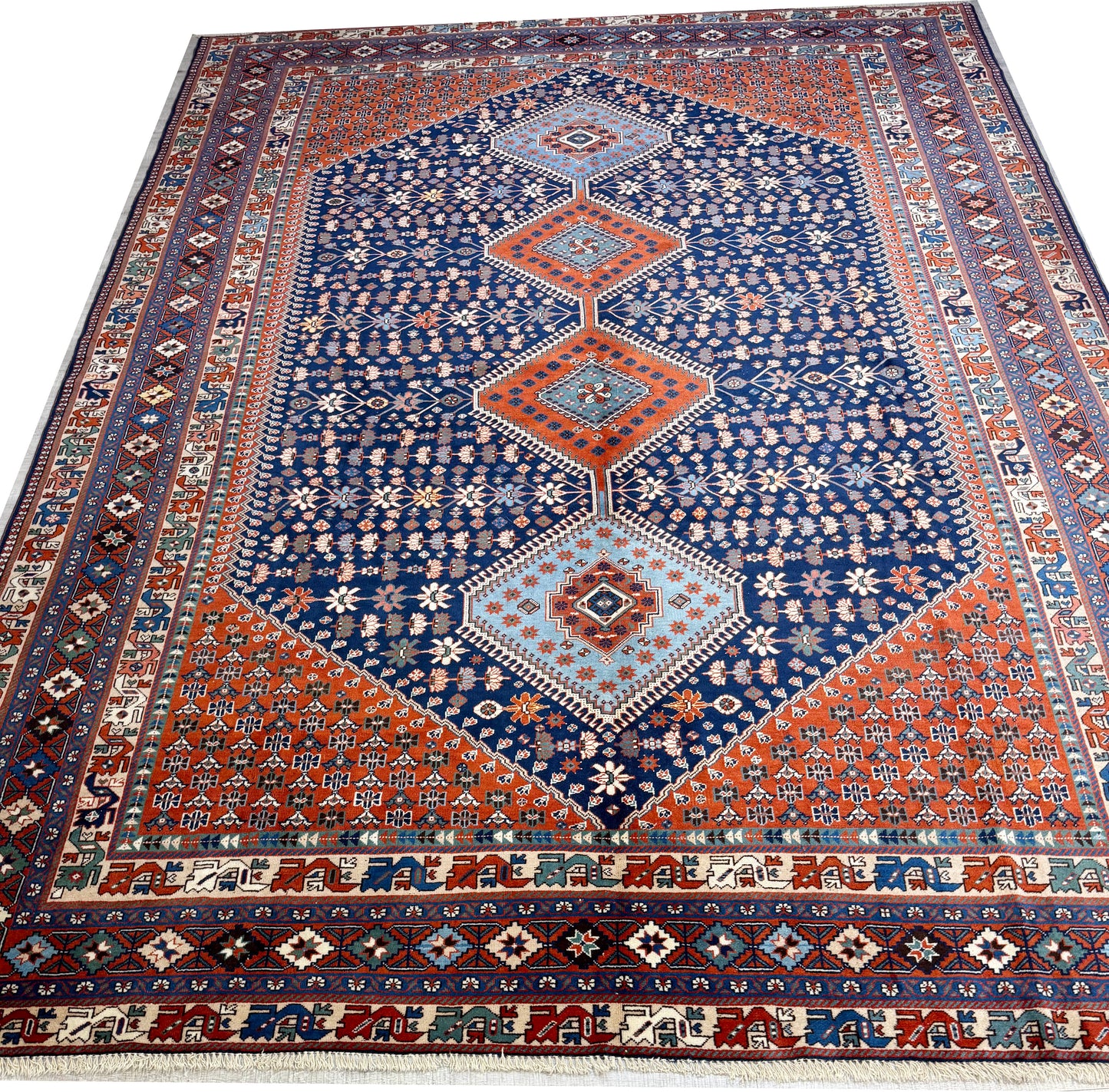 Yalameh 100% Fine Wool Rug – Persian Handwoven Elegance